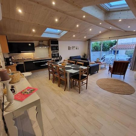 Maison Proche Plages, Port Et Tous Commerces Les Sables-dʼOlonne Kültér fotó
