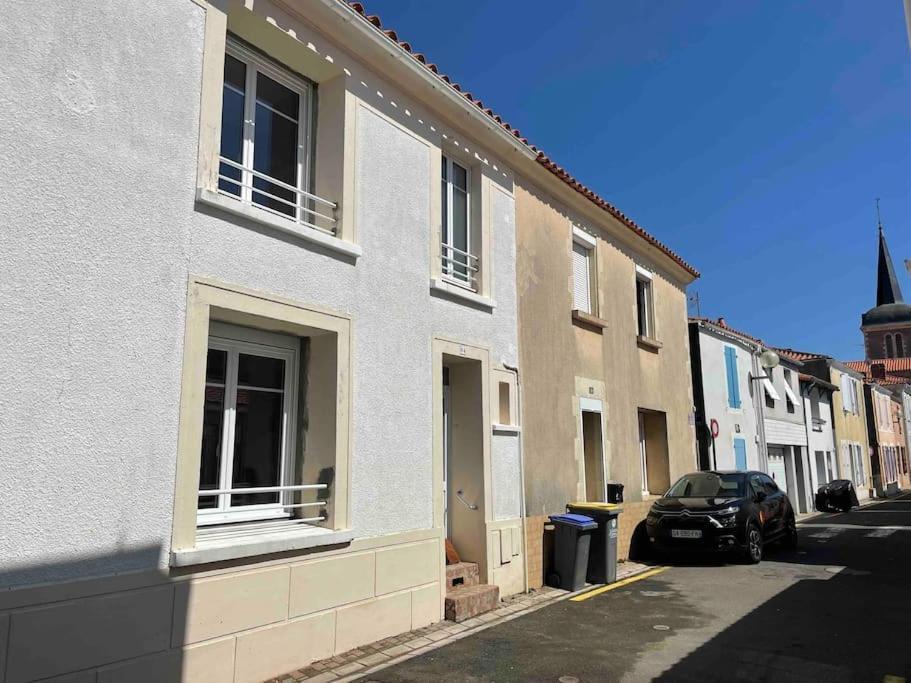 Maison Proche Plages, Port Et Tous Commerces Les Sables-dʼOlonne Kültér fotó
