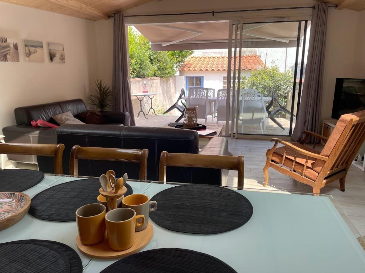 Maison Proche Plages, Port Et Tous Commerces Les Sables-dʼOlonne Kültér fotó